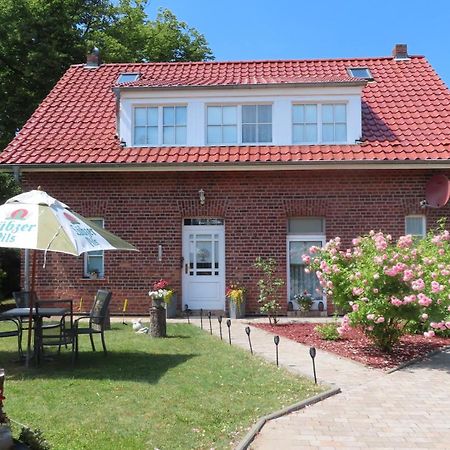 Ferienwohnung An Der Muehle 웨케문데 외부 사진